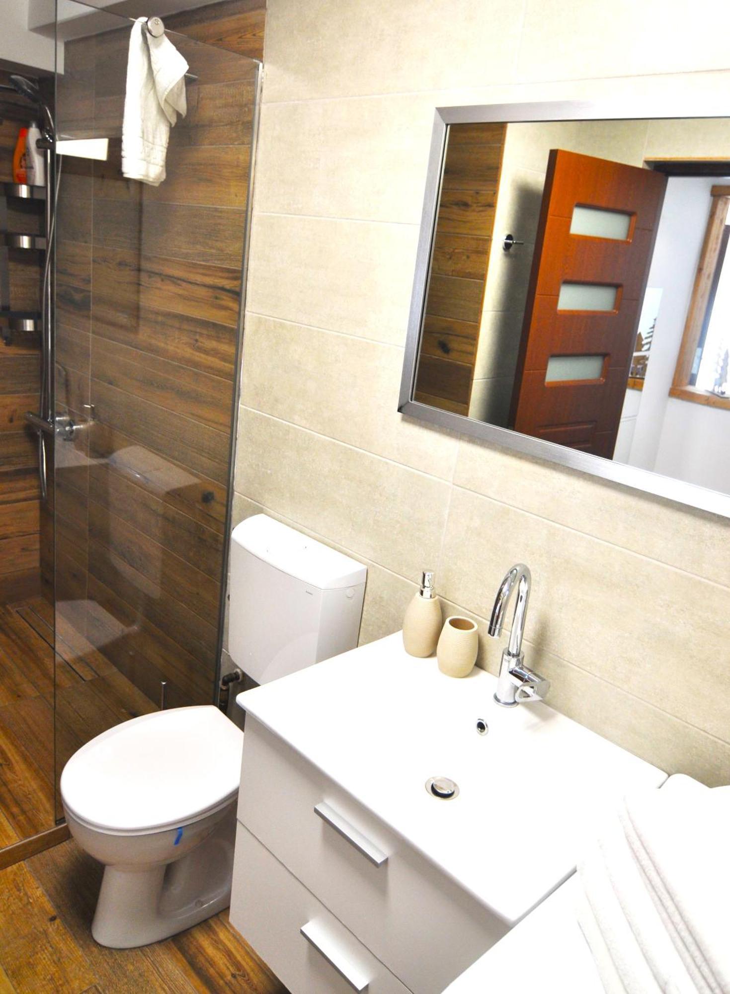 Casa Tex * Buşteni